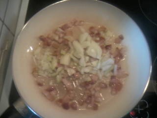 Kuracie prsia plnené kozou bryndzičkou preliate omáčkou (fotorecept) - obrázok 1