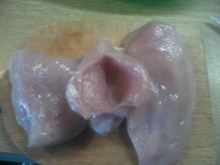 Kuracie prsia plnené kozou bryndzičkou preliate omáčkou (fotorecept) - obrázok 4