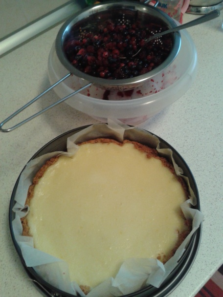 Cheesecake s lesným ovocím (fotorecept) - obrázok 3