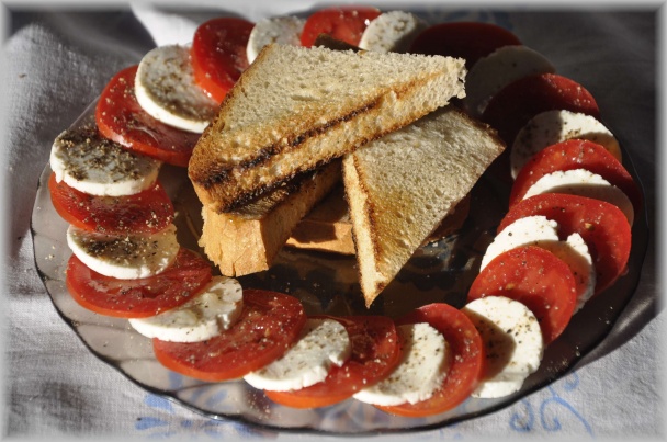 Kozí syr Oregano, Orechový, Klasik a Cesnakový - obrázok 3