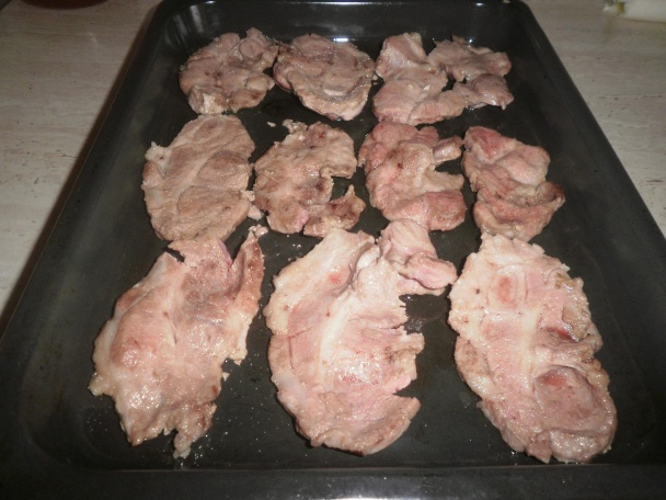 Bravčové zapečené so zelenou fazuľkou a pórom - obrázok 1