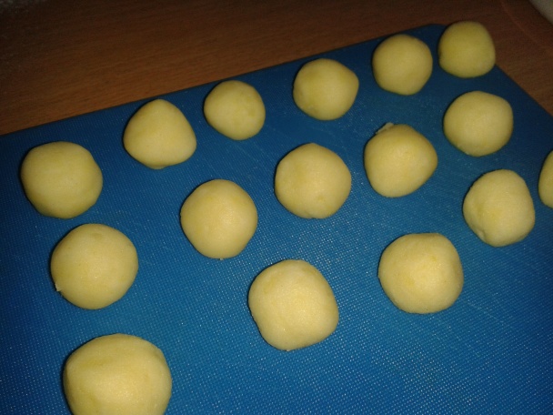 Vykostené plnené stehná s ryžou a kroketami (fotorecept) - obrázok 13