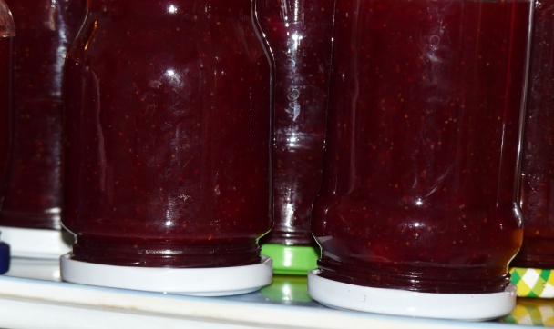 Domáci jahodový džem a ovocná torta s jahodami (fotorecept) - obrázok 5