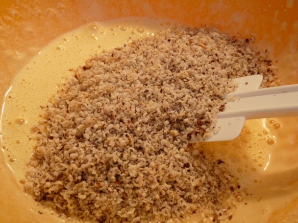 Ríbezľovo-lieskovcový koláč (fotorecept) - obrázok 3