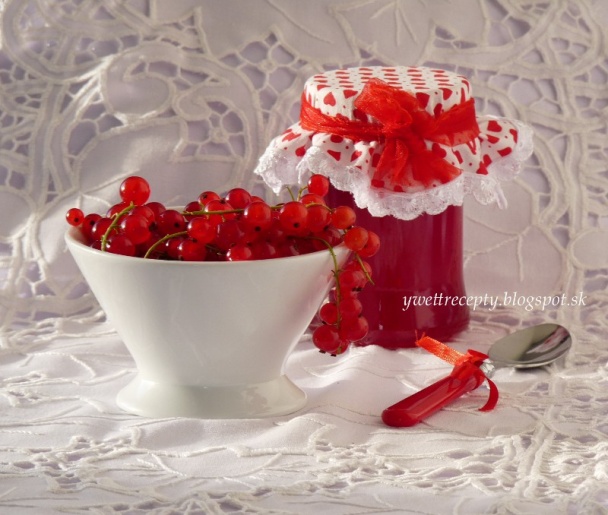 Ríbezľovo-lieskovcový koláč (fotorecept) - obrázok 8