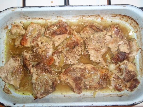 Gazdovska rajčinová omáčka s knedlou - obrázok 7