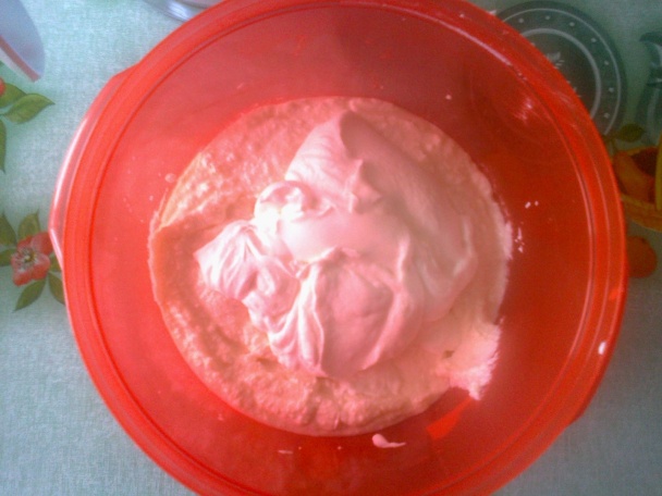 Malinová tvarohová zvírená torta (fotorecept) - obrázok 4