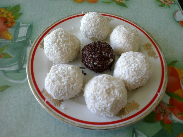 Tvarohové guľky s višňou (fotorecept) - obrázok 4