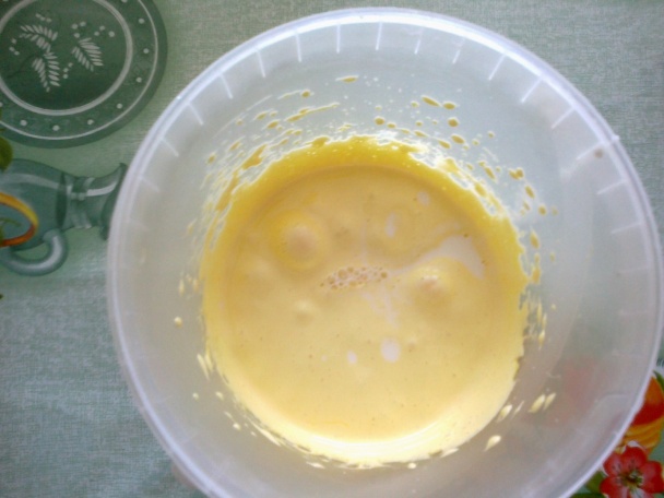 Domáca zmrzlina s bielou čokoládou a višňami (fotorecept) - obrázok 2