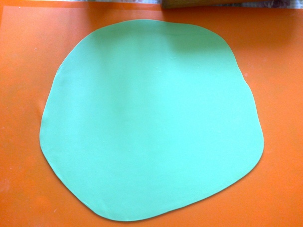 Torta s postavičkami Pat a Mat (fotorecept) - obrázok 5