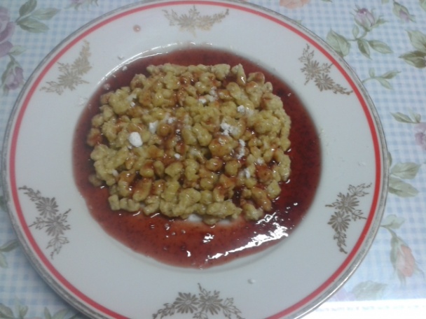 Lieskovo-orieškové halušky s jahodovým džemom (fotorecept) - obrázok 9