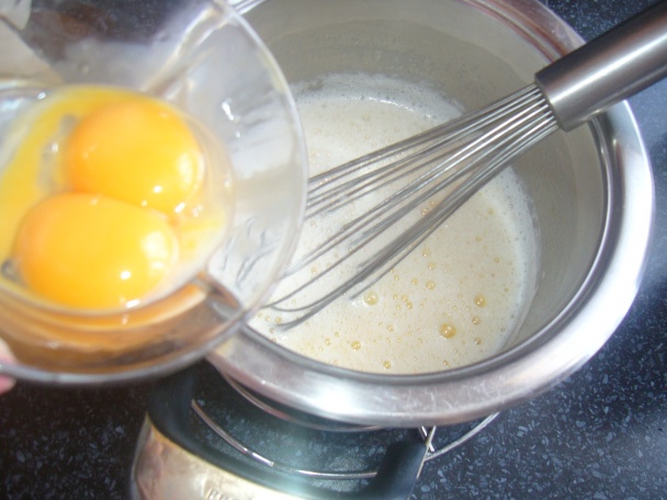 Tvarohová torta so šľahačkou (fotorecept) - obrázok 2