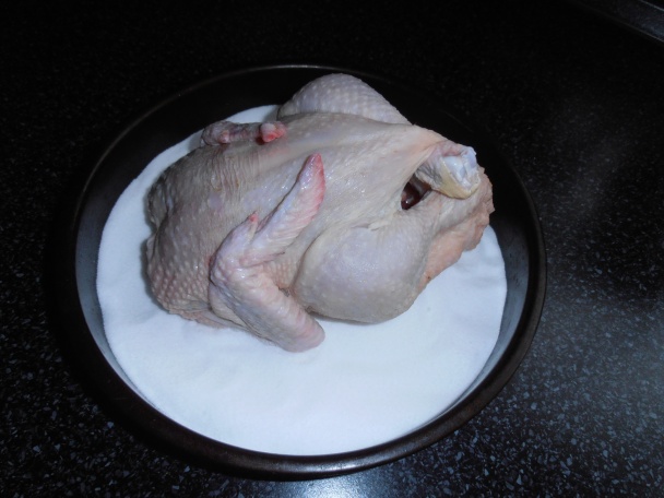 Kurča pečené na kile soli - obrázok 1