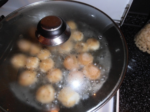 Vyprážaná mozzarella v bylinkách - obrázok 2