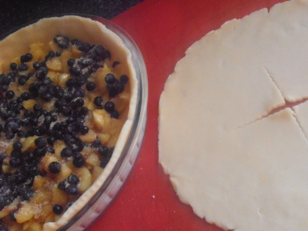 Krehký jablkovo-čučoriedkový koláčik - obrázok 3