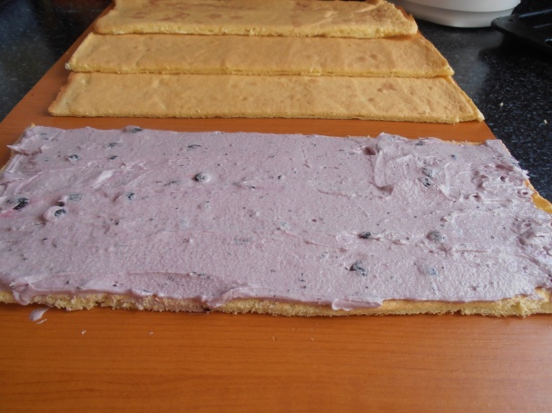 Čučoriedkové rezy (fotorecept) - obrázok 6