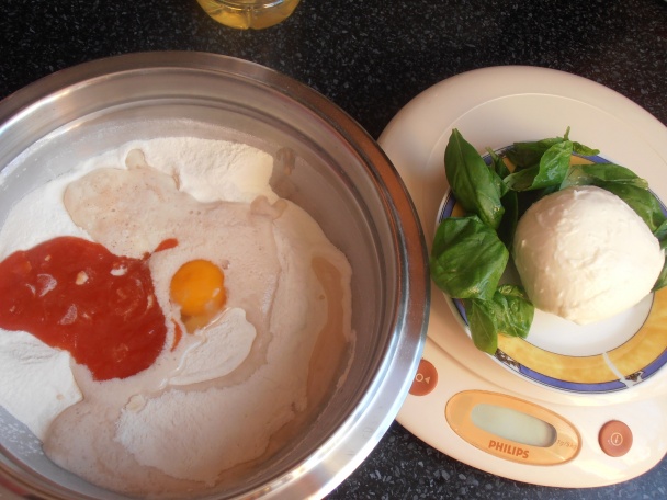 Mozzarellové závitky v rajčinovom ceste (fotorecepr) - obrázok 1