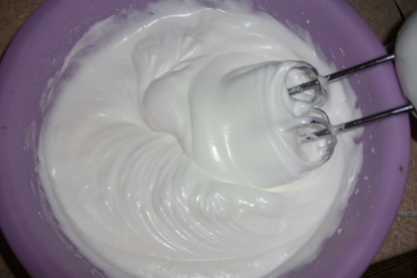 Čokoládová bábovka s kokosovými guľôčkami (fotorecept) - obrázok 4