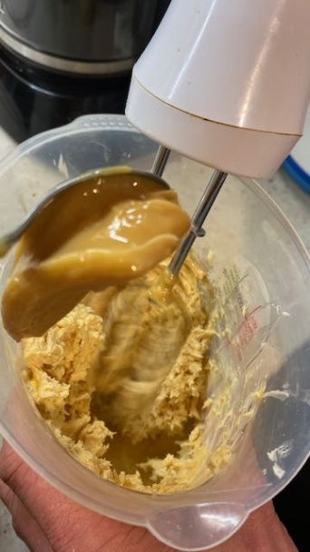 Neskutočné karamelové košíčky, ktoré sa vydaria aj bezlepkové (fotorecept) - obrázok 7