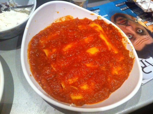 Cannelloni plnené ricottou s prosciuttom v bolonskej omáčke - obrázok 5