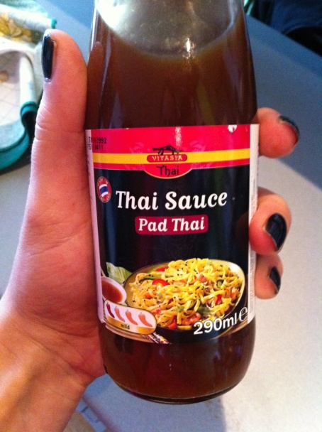 Tagliatelle na thajský spôsob s baklažánom a kuracím mäsom (fotorecept) - obrázok 4