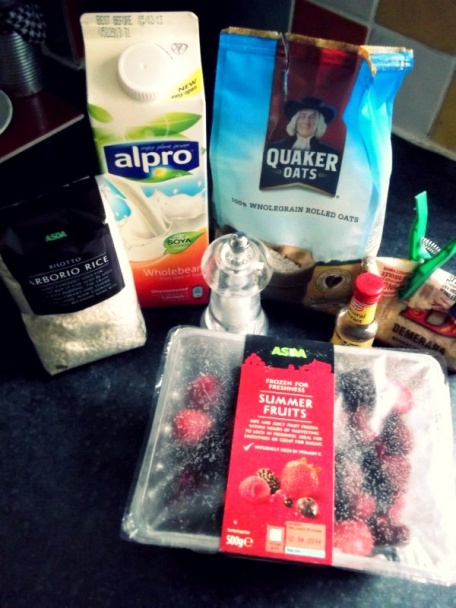 Raňajkové risotto s lesným ovocím a ovsenými vločkami - obrázok 1