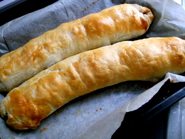 Špenátová štrúdľa s pečenou paprikou a olivami - obrázok 2