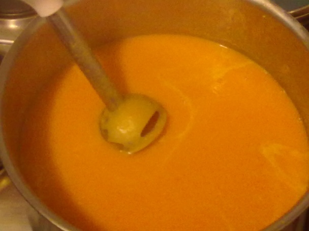 Jemná mrkvová polievka - obrázok 3