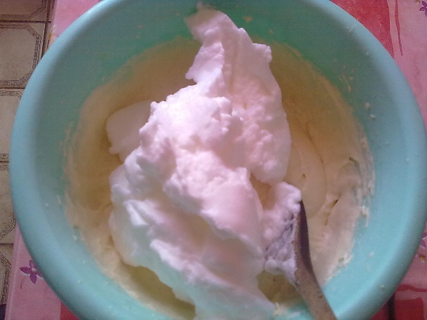 Veľmi jednoduchý liaty jablkový alebo akýkoľvek koláčik (fotorecept) - obrázok 2