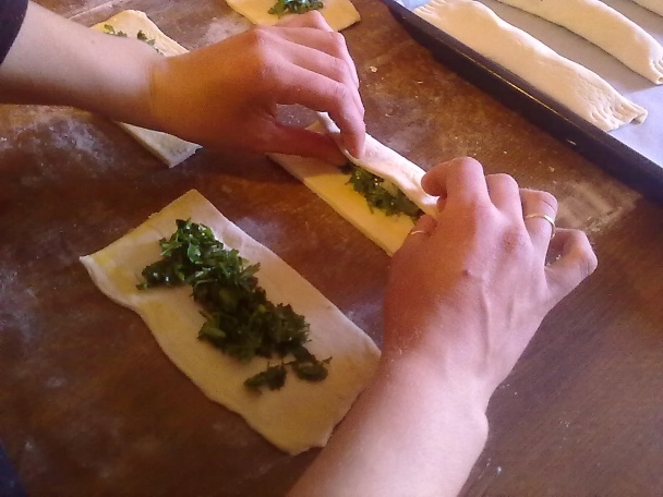 Rolky z lístkového cesta plnené zelerovo-petržlenovou vňaťkou (fotorecept) - obrázok 3