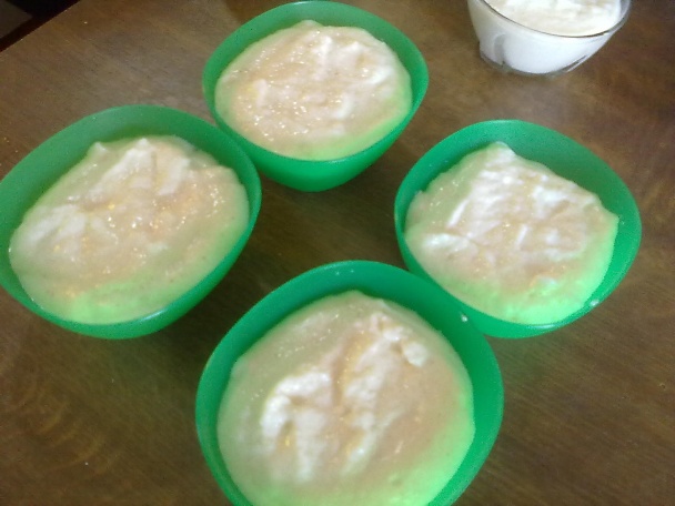 Ľahučký krupicový nákyp s ovocím - obrázok 5