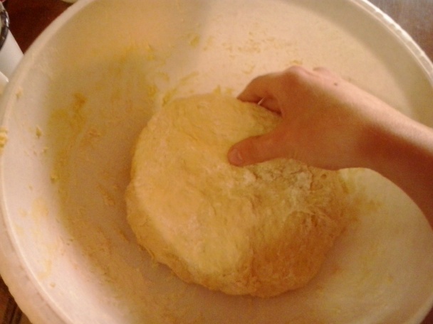 Kysnutý koláč s čerstvým ovocím (fotorecept) - obrázok 2