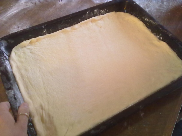 Kysnutý koláč s čerstvým ovocím (fotorecept) - obrázok 8