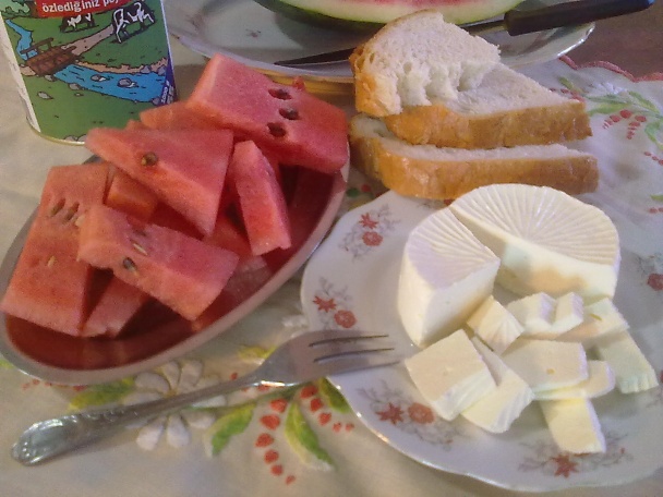 Šťavnatý melón so syrom  - obrázok 2