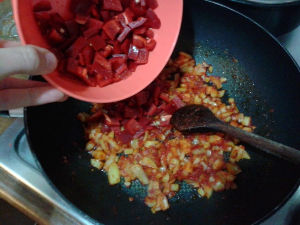 Yeşil fasulye tavası - oprážané zelené fazuľky (fotorecept) - obrázok 4