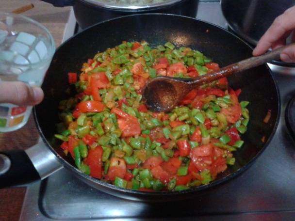 Yeşil fasulye tavası - oprážané zelené fazuľky (fotorecept) - obrázok 8