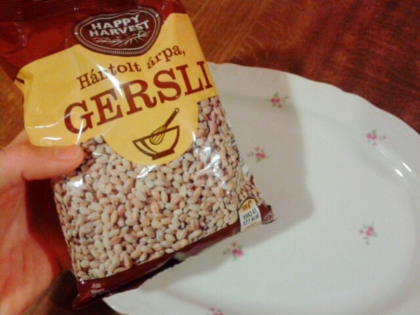 Nohutlu soğuk yoğurt çorbası - Studená jogurtová polievka s cícerom (fotorecept) - obrázok 1