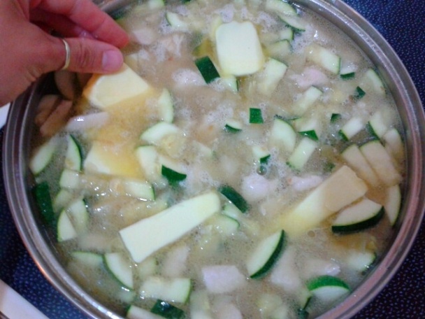 Bulgur Pilav s cukinou a kuracími prsiami (fotorecept) - obrázok 7