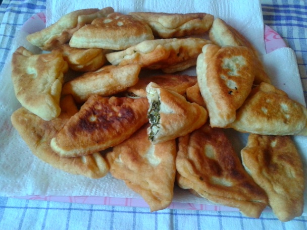 Kysnuté trojuholníky plnené špenátom (fotorecept) - obrázok 7