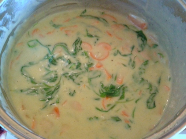 Špenátovo-mrkvová omáčka s ryžou a prsiami (fotorecept) - obrázok 5