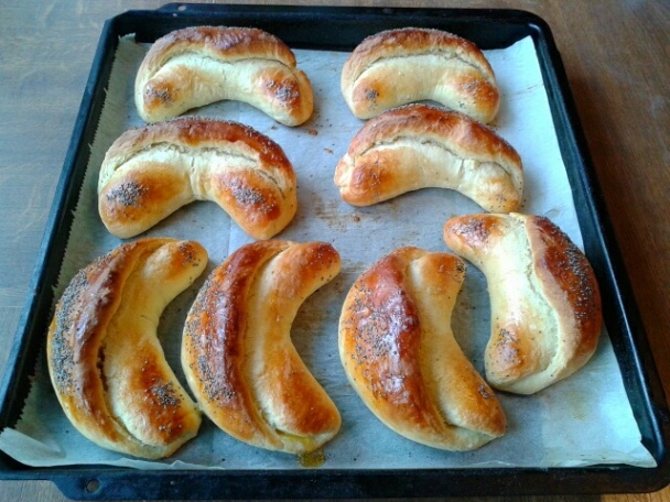 Kysnuté lekvárové rožky (fotorecept) - obrázok 6