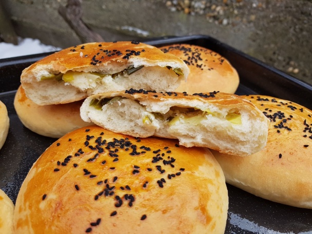 Poğaça/ Pórovo-bryndzové poača (fotorecept) - obrázok 7