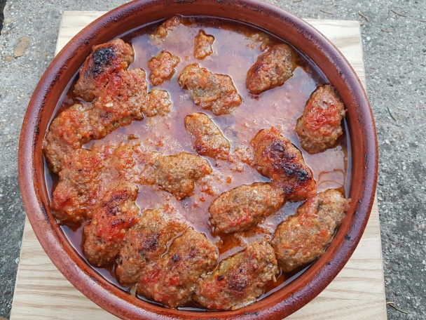 Köfte v paradajkovo-paprikovej omáčke (fotorecept) - obrázok 6