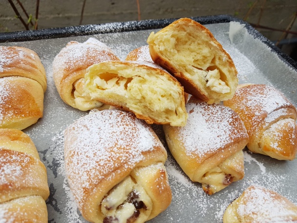 Nekysnuté tvarohové a orechové rožteky (fotorecept) - obrázok 8