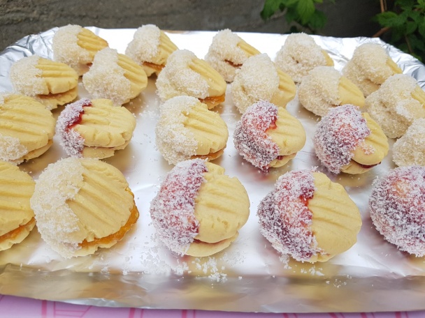 Krehké zlepené lekvárové koláčiky (fotorecept) - obrázok 9