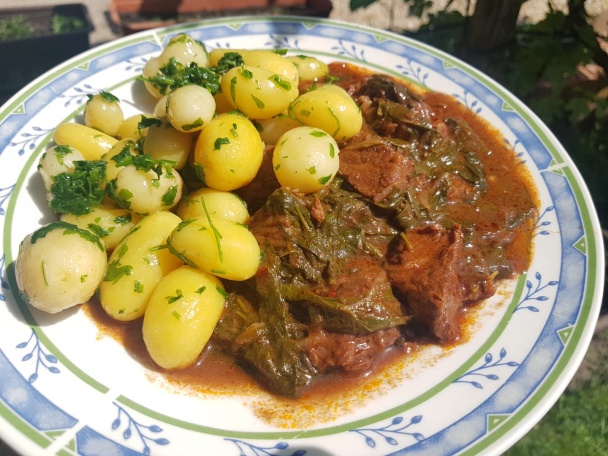 Špenátový hovädzí perkelt z rúry (fotorecept) - obrázok 5