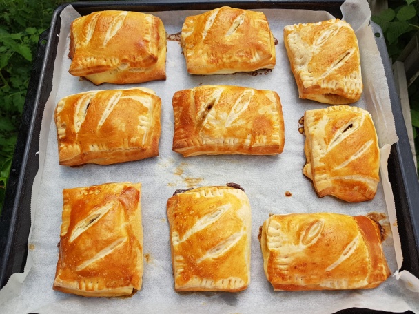 Jablkové koláče z dvojakého cesta (fotorecept) - obrázok 6