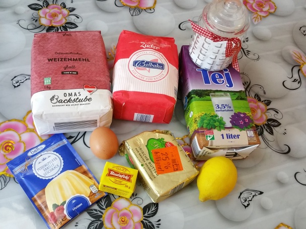 Ľahučký a krehký jablkový koláč (fotorecept) - obrázok 1