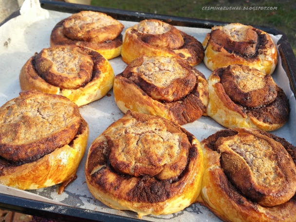 Kakaovo-škoricové koláče s mandľovou plnkou (fotorecept) - obrázok 5