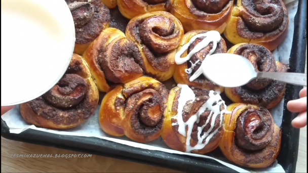 Škoricové osie hniezda s citrónovo-cukrovou polevou (videorecept) - obrázok 6